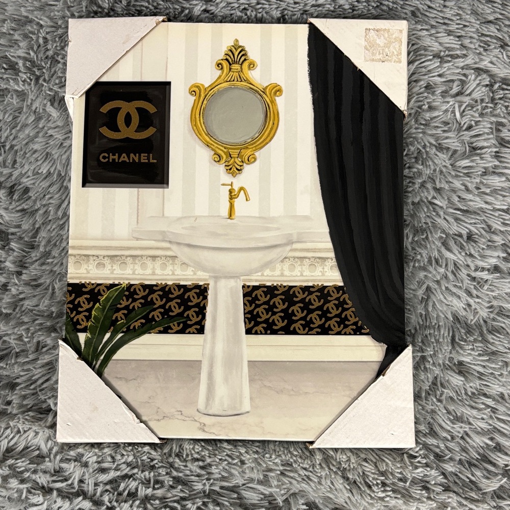 NWT Elegant Black, White & Gold Chanel Wall Decor Bathroom Sink Almost 11”x14”